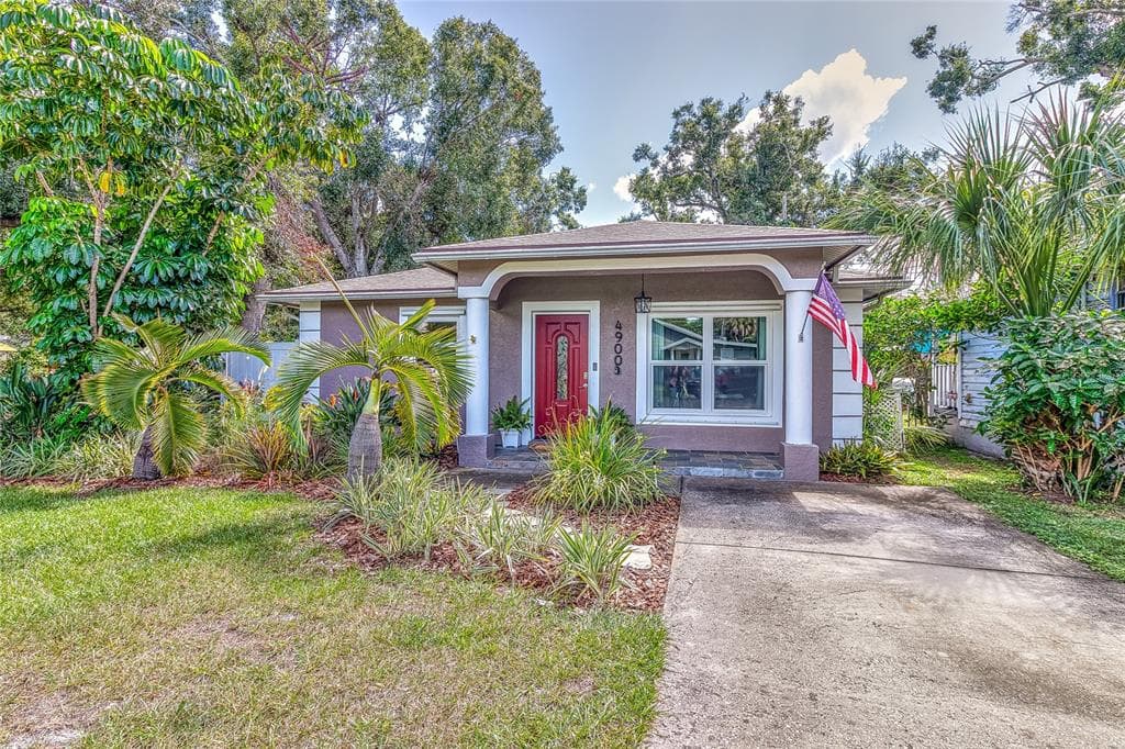 4900 ROSEDALE PLACE N ST PETERSBURG, FL 33714