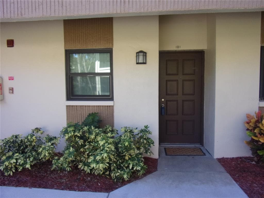 2700 NEBRASKA AVENUE UNIT 5-101 PALM HARBOR, FL 34684