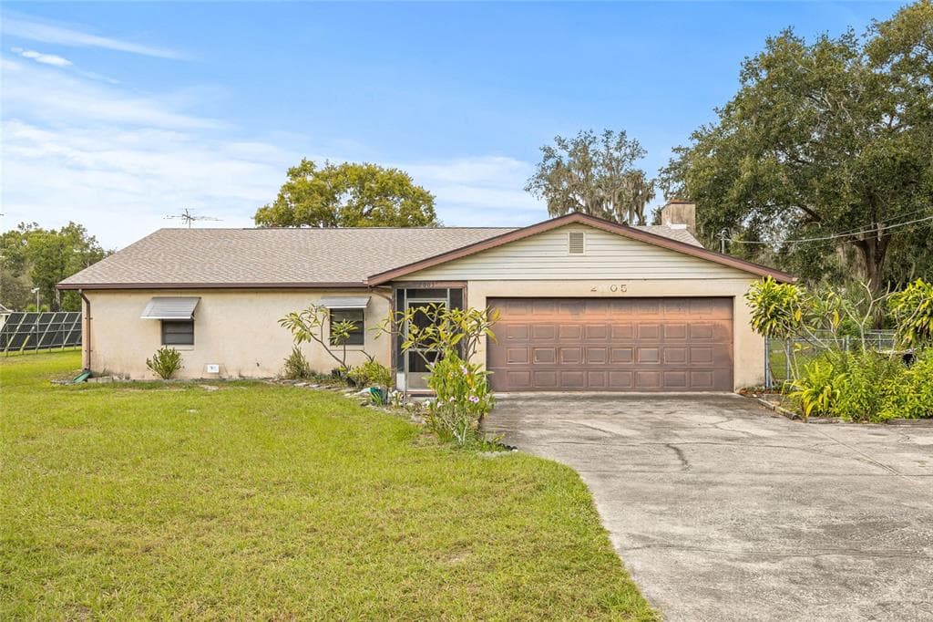 2005 SPIRIT LAKE ROAD WINTER HAVEN, FL 33880