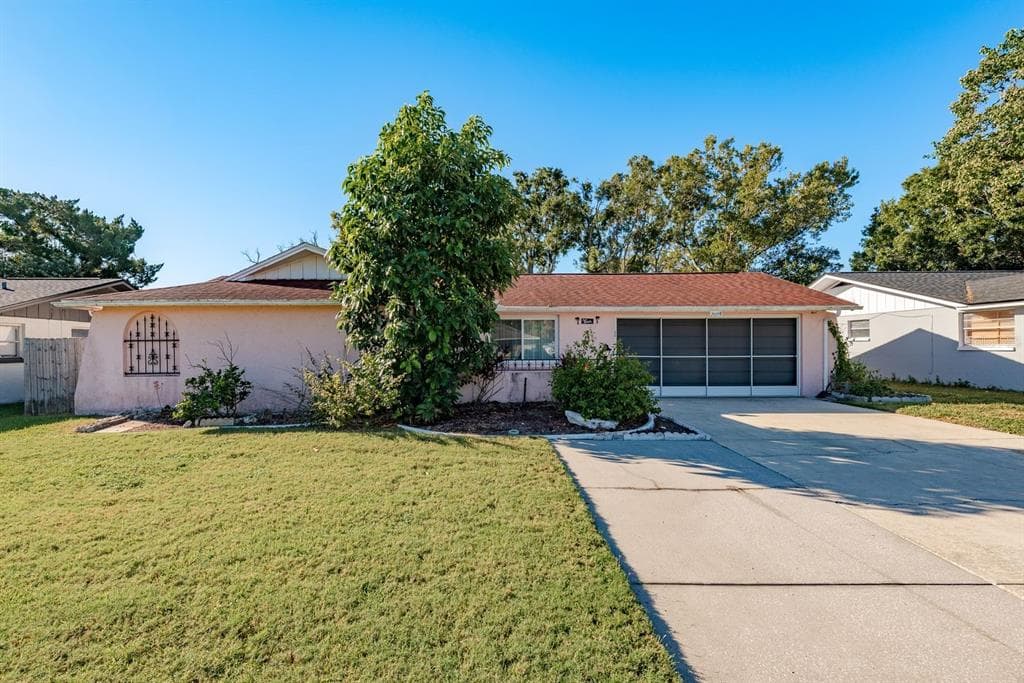 7216 EMBASSY BOULEVARD PORT RICHEY, FL 34668