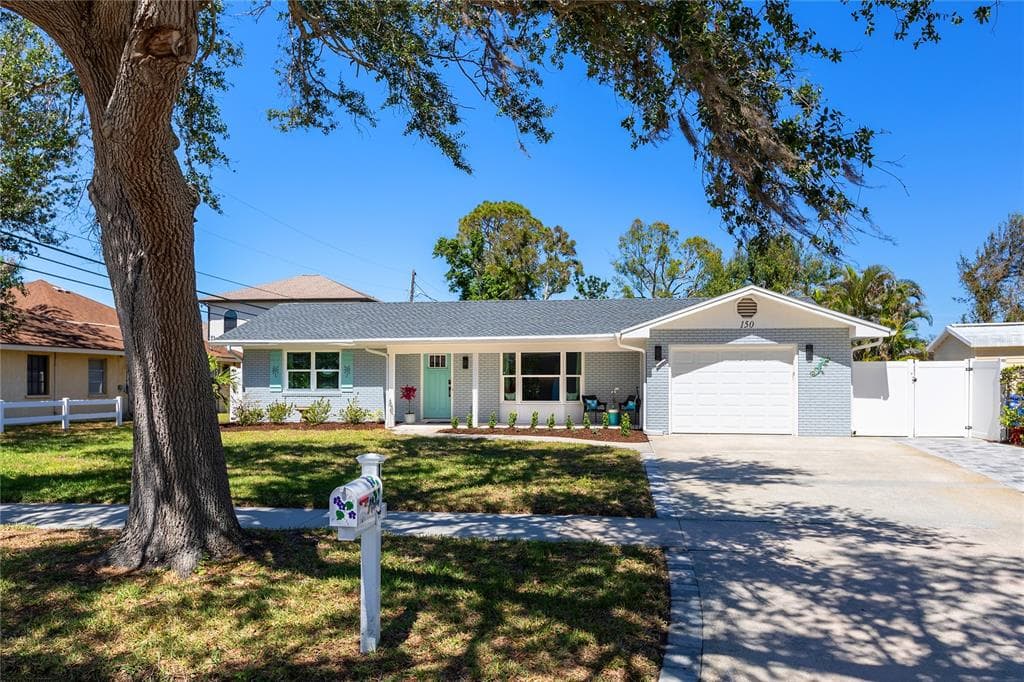 150 FIESOLE STREET VENICE, FL 34285
