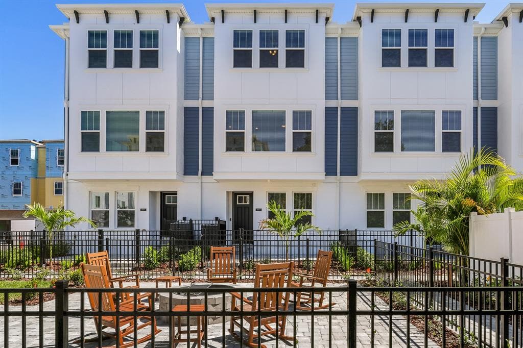 6605 N NEBRASKA AVENUE UNIT 7 TAMPA, FL 33604