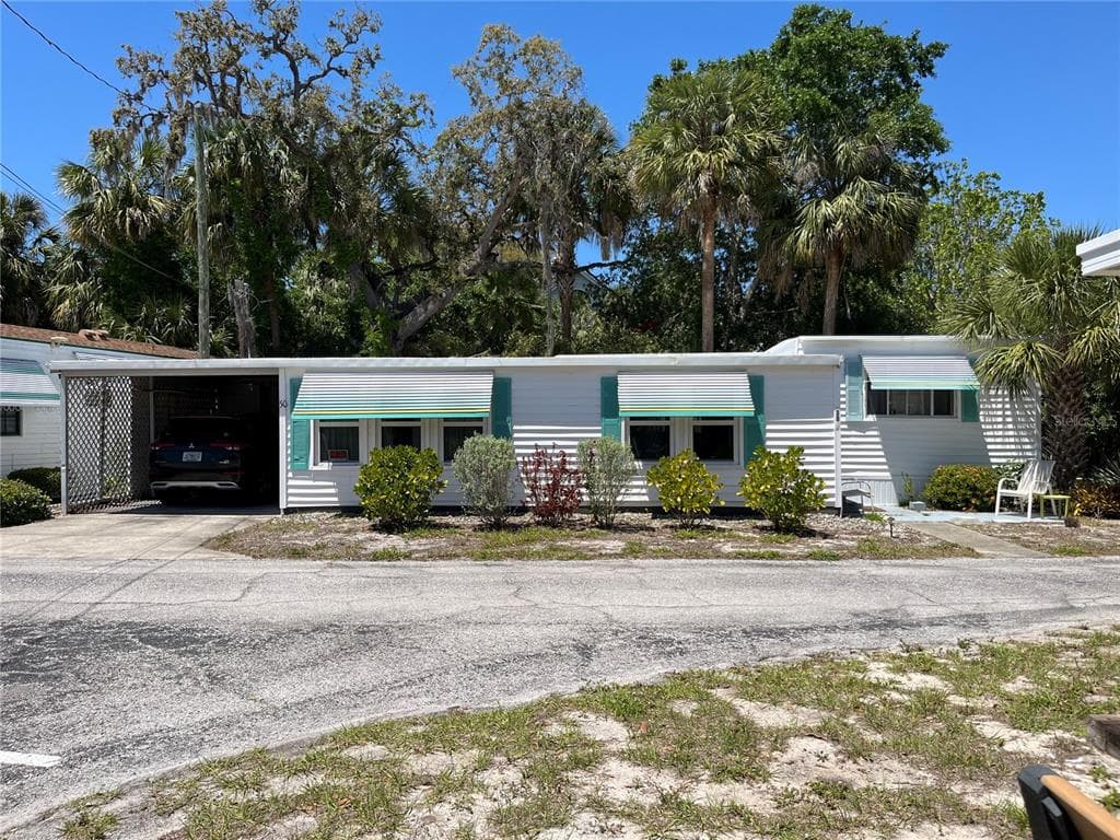 604 HILLSBOROUGH STREET UNIT 30 PALM HARBOR, FL 34683