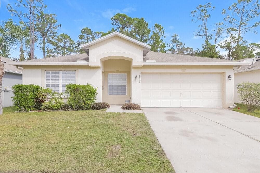 30511 MIDTOWN COURT WESLEY CHAPEL, FL 33545