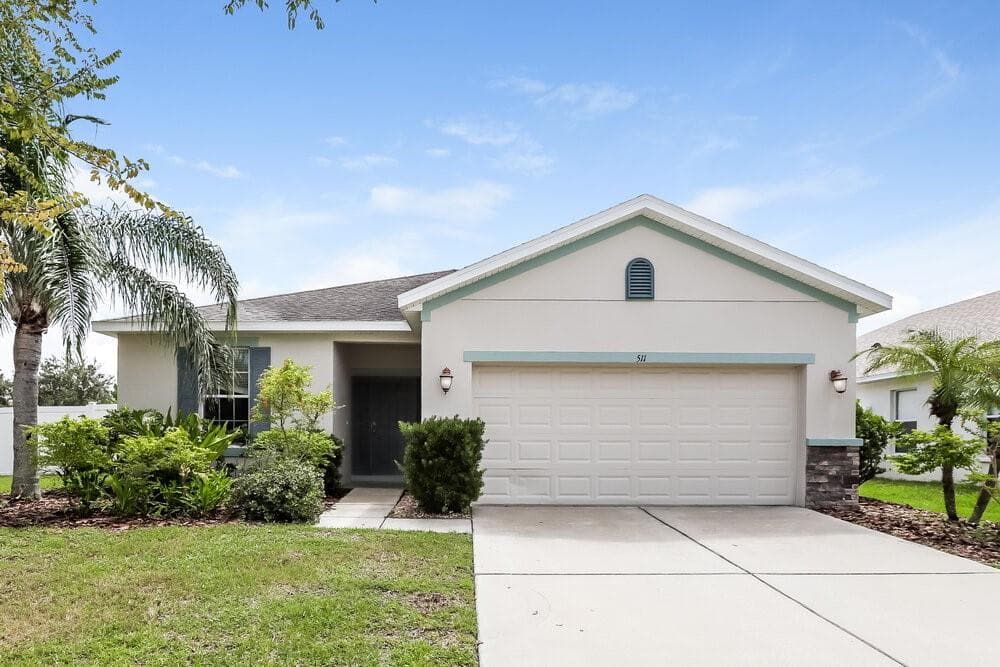 511 STONE BRIAR DRIVE RUSKIN, FL 33570