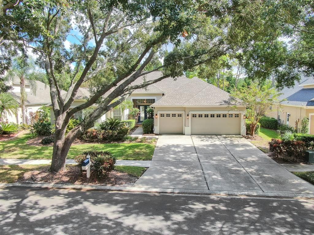 3504 OLD COURSE LANE VALRICO, FL 33596