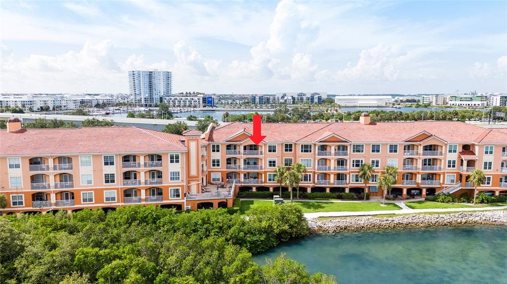 5000 CULBREATH KEY WAY UNIT 9316 TAMPA, FL 33611