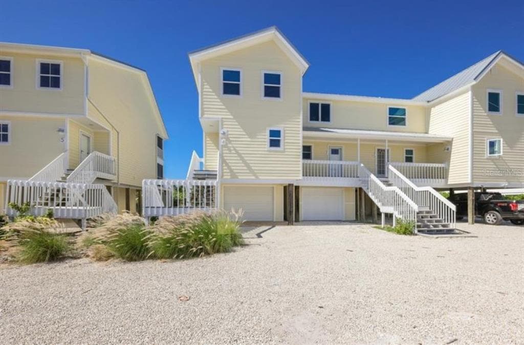 460 GULF BOULEVARD UNIT 4