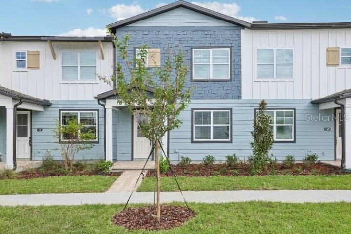 17687 JAPONICA BLOOM DRIVE UNIT 221 WINTER GARDEN, FL 34787