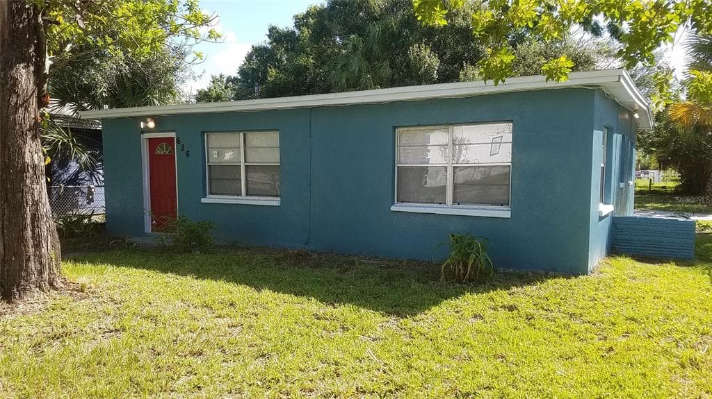 626 31ST STREET S ST PETERSBURG, FL 33712