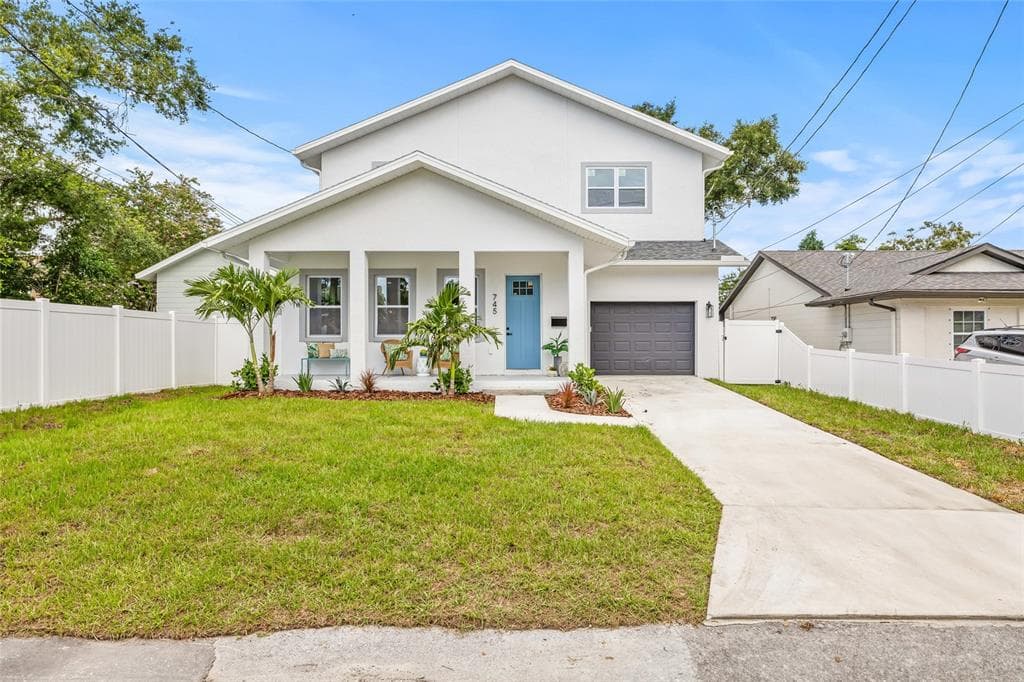 745 31ST AVENUE N ST PETERSBURG, FL 33704