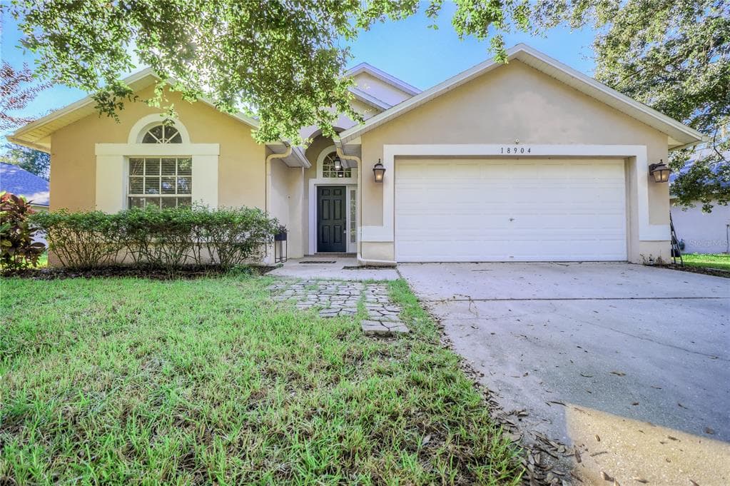 18904 NEST FERN CIRCLE TAMPA, FL 33647