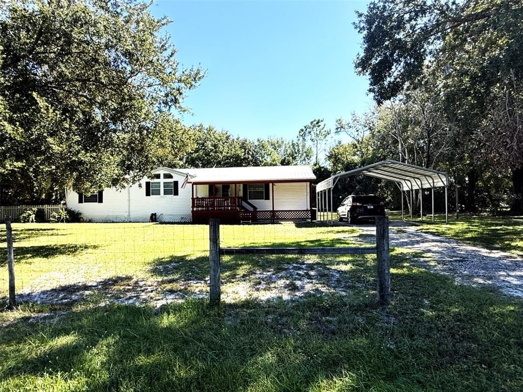 7412 SKY DRIVE WESLEY CHAPEL, FL 33545