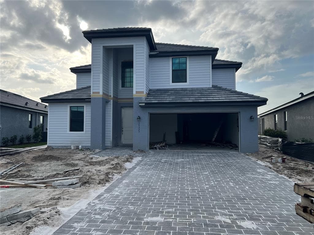 17333 LUMINOUS AVENUE VENICE, FL 34293