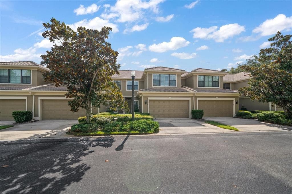13219 SAN BLAS LOOP LARGO, FL 33774