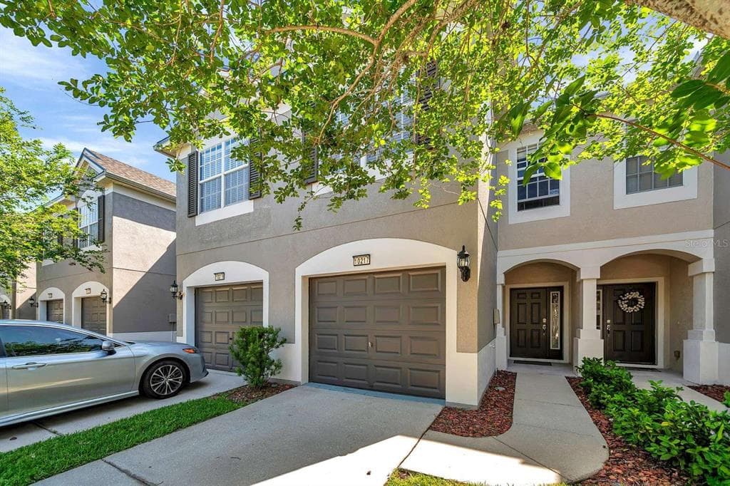 10217 WESTPARK PRESERVE BOULEVARD TAMPA, FL 33625