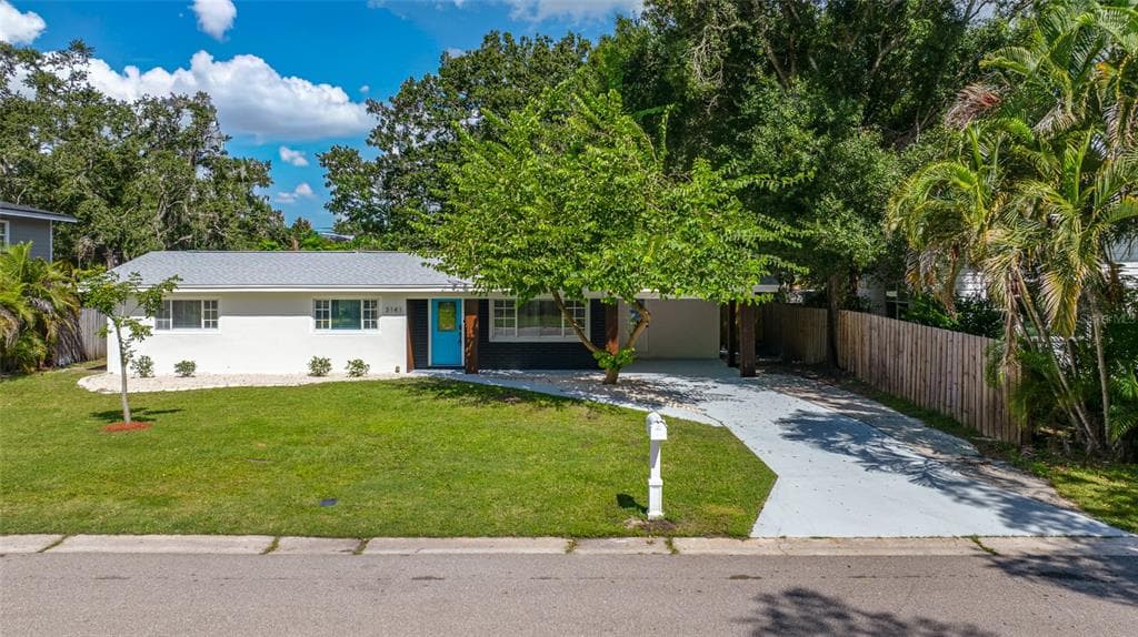 3141 ALTA VISTA STREET SARASOTA, FL 34237