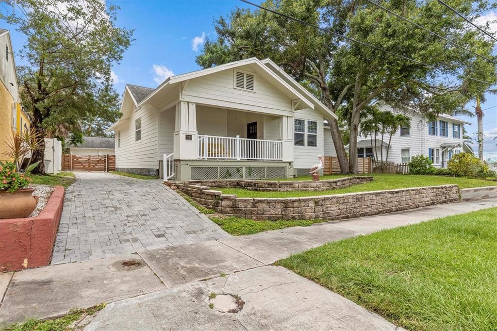 309 LEBEAU STREET CLEARWATER, FL 33755