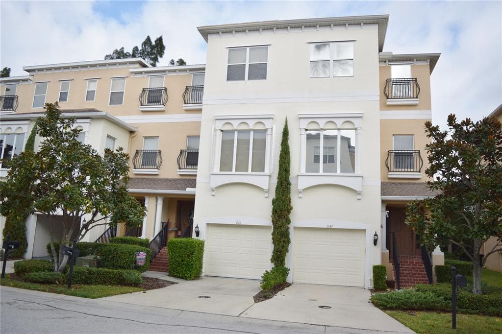 1143 VENETIAN HARBOR DRIVE NE ST PETERSBURG, FL 33702