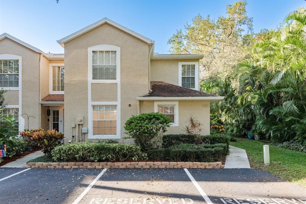 4671 TUDOR LANE PALM HARBOR, FL 34683