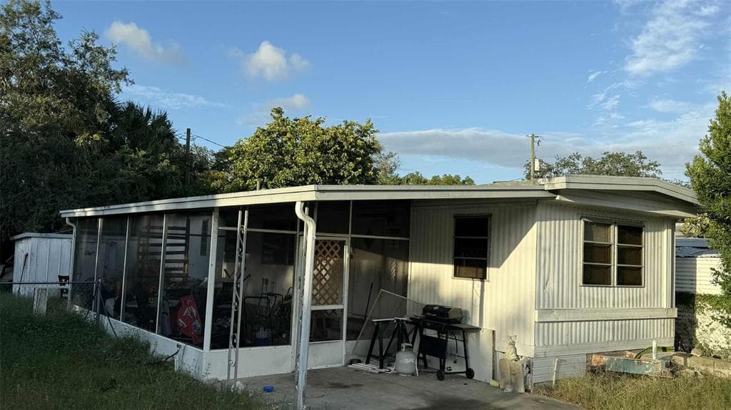 7137 FLORESTATE DRIVE HUDSON, FL 34667