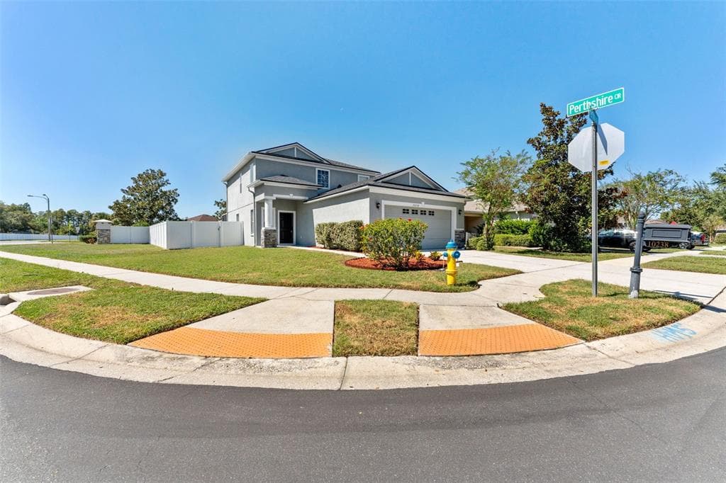 10238 PERTHSHIRE CIRCLE LAND O LAKES, FL 34638