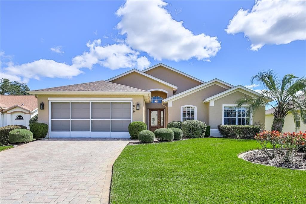 1040 WALNUT HILL COURT SPRING HILL, FL 34609