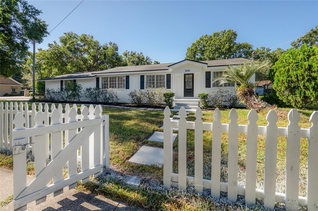 3118 W SLIGH AVENUE TAMPA, FL 33614
