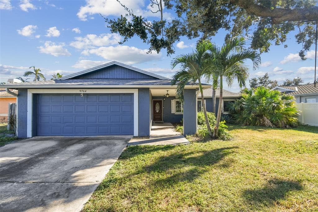 9764 130TH AVENUE LARGO, FL 33773