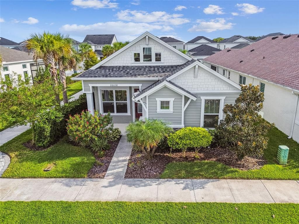 28638 COZY CREEK DRIVE WESLEY CHAPEL, FL 33543