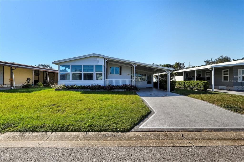 35912 VERANO LANE ZEPHYRHILLS, FL 33541