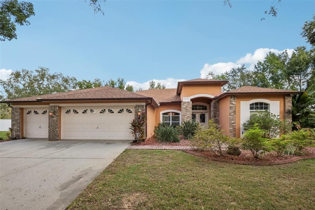 3701 BARNHOUSE PLACE