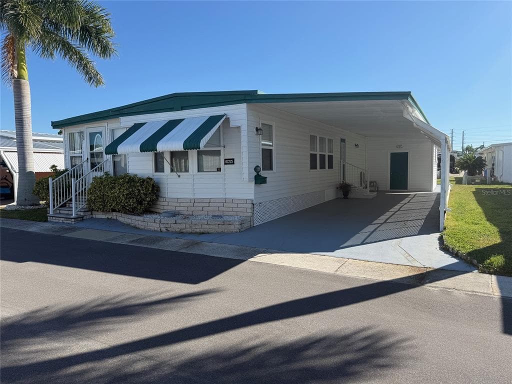 82225 F STREET N PINELLAS PARK, FL 33781