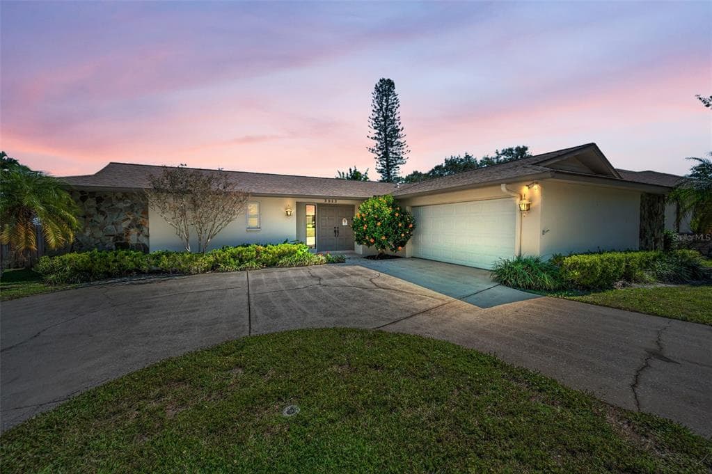3213 SANDY RIDGE DRIVE CLEARWATER, FL 33761