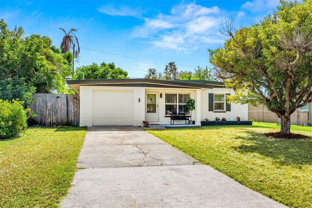 5442 45TH AVENUE N ST PETERSBURG, FL 33709