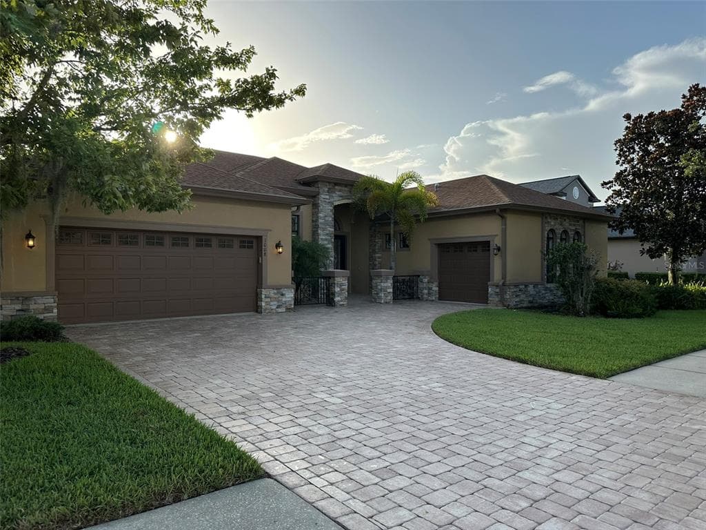 1008 ARISTA BOULEVARD VALRICO, FL 33594