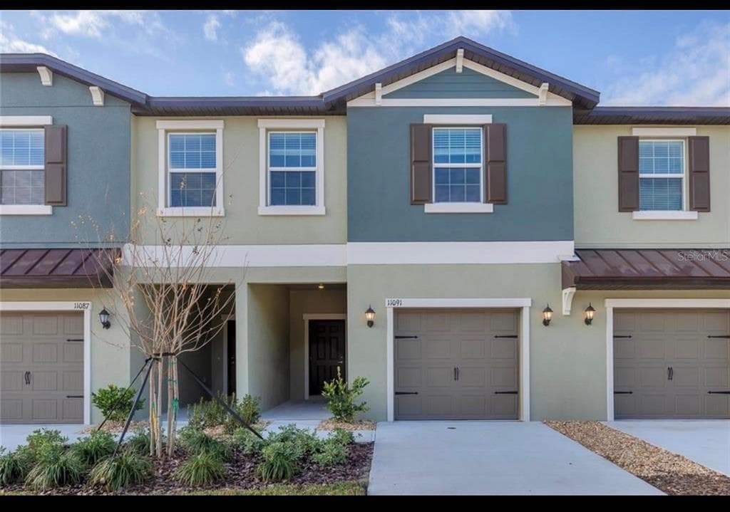 11087 WISHING CLOUD ROAD LAND O LAKES, FL 34638