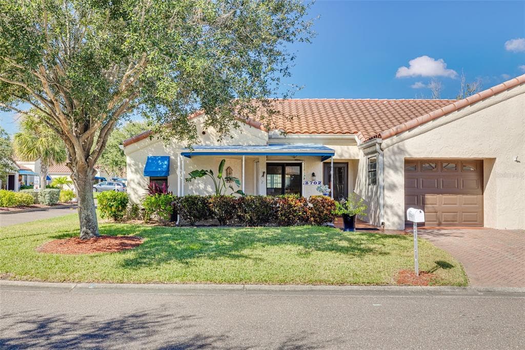 8702 40TH WAY N PINELLAS PARK, FL 33782