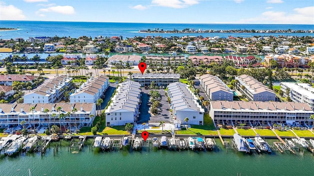 745 PINELLAS BAYWAY S UNIT 302 TIERRA VERDE, FL 33715