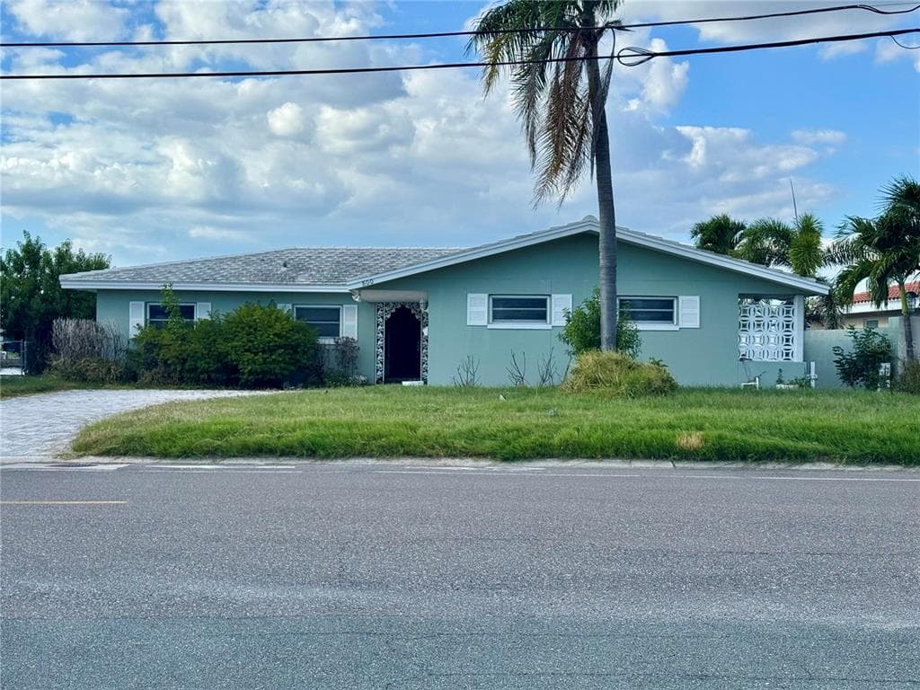 800 115TH AVENUE TREASURE ISLAND, FL 33706