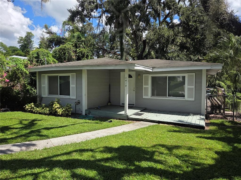 1412 HILTON PLACE TAMPA, FL 33604