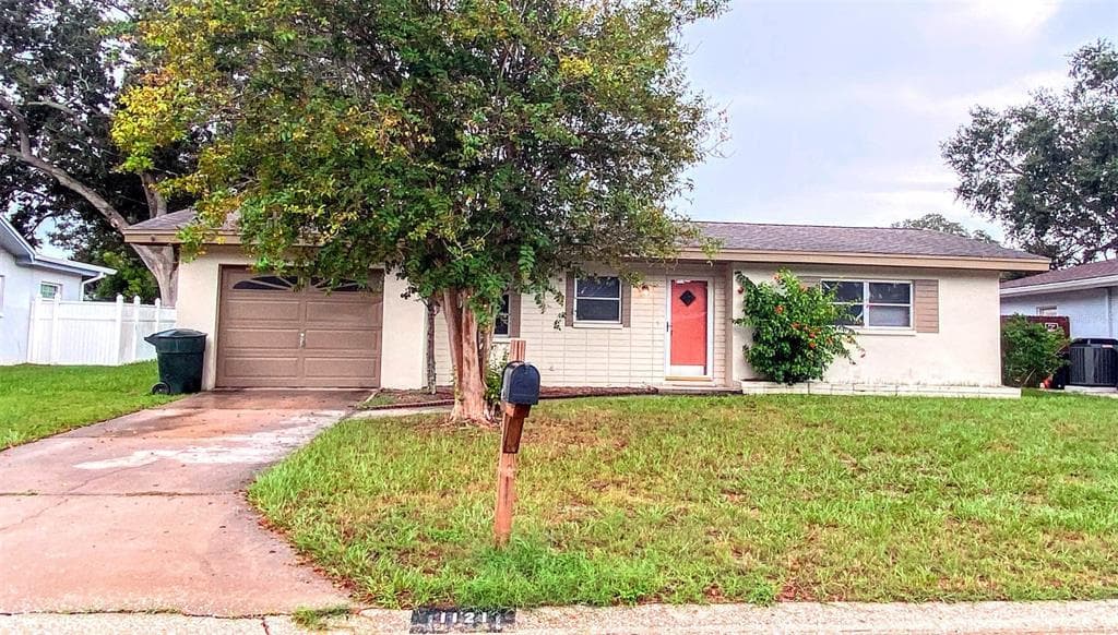 1121 MARY JANE LANE DUNEDIN, FL 34698