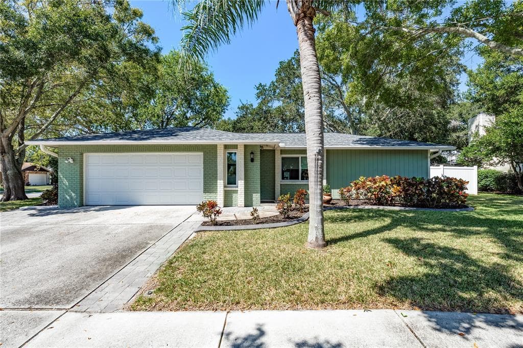 1357 WEXFORD DRIVE N PALM HARBOR, FL 34683