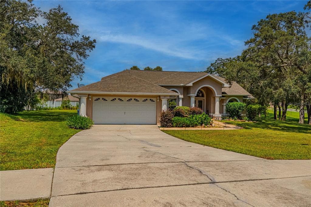 63 FOREST WOOD COURT SPRING HILL, FL 34609