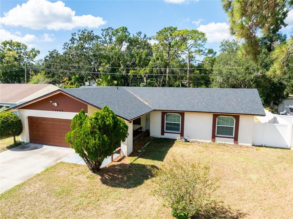 13908 CAPITOL DRIVE TAMPA, FL 33613