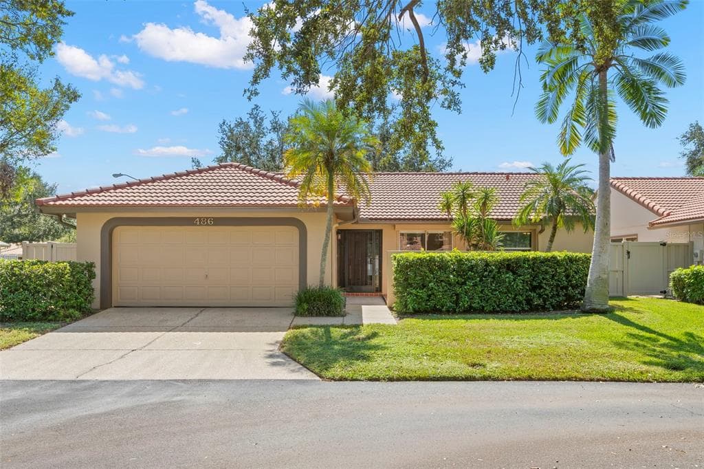 486 GENOA CIRCLE NE ST PETERSBURG, FL 33703
