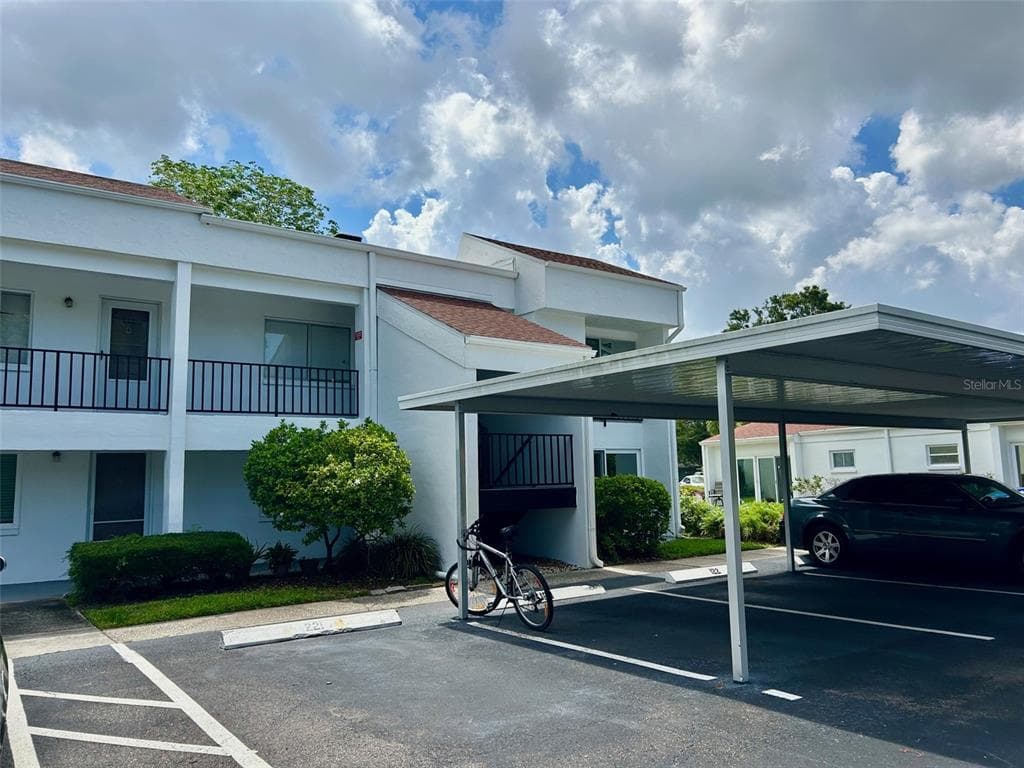 2060 MARILYN STREET UNIT 121 CLEARWATER, FL 33765