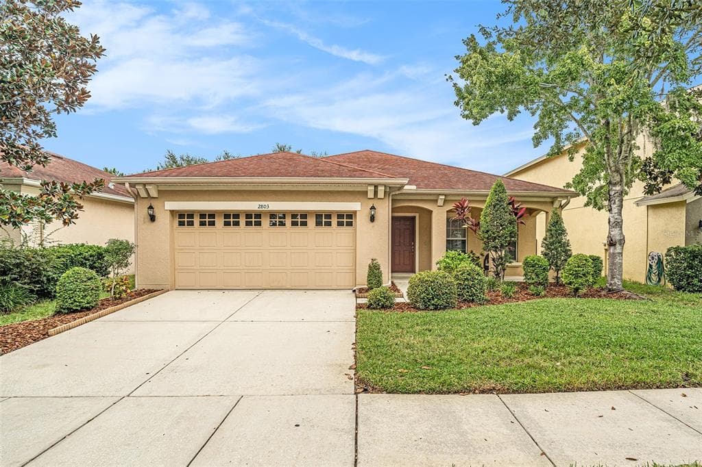 2803 WINGLEWOOD CIRCLE LUTZ, FL 33558