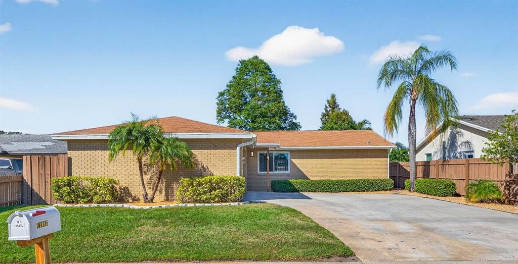 11983 106TH COURT LARGO, FL 33778