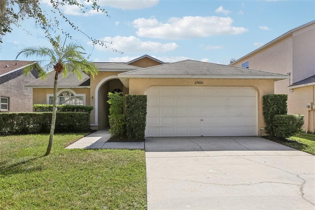 27420 BREAKERS DRIVE WESLEY CHAPEL, FL 33544